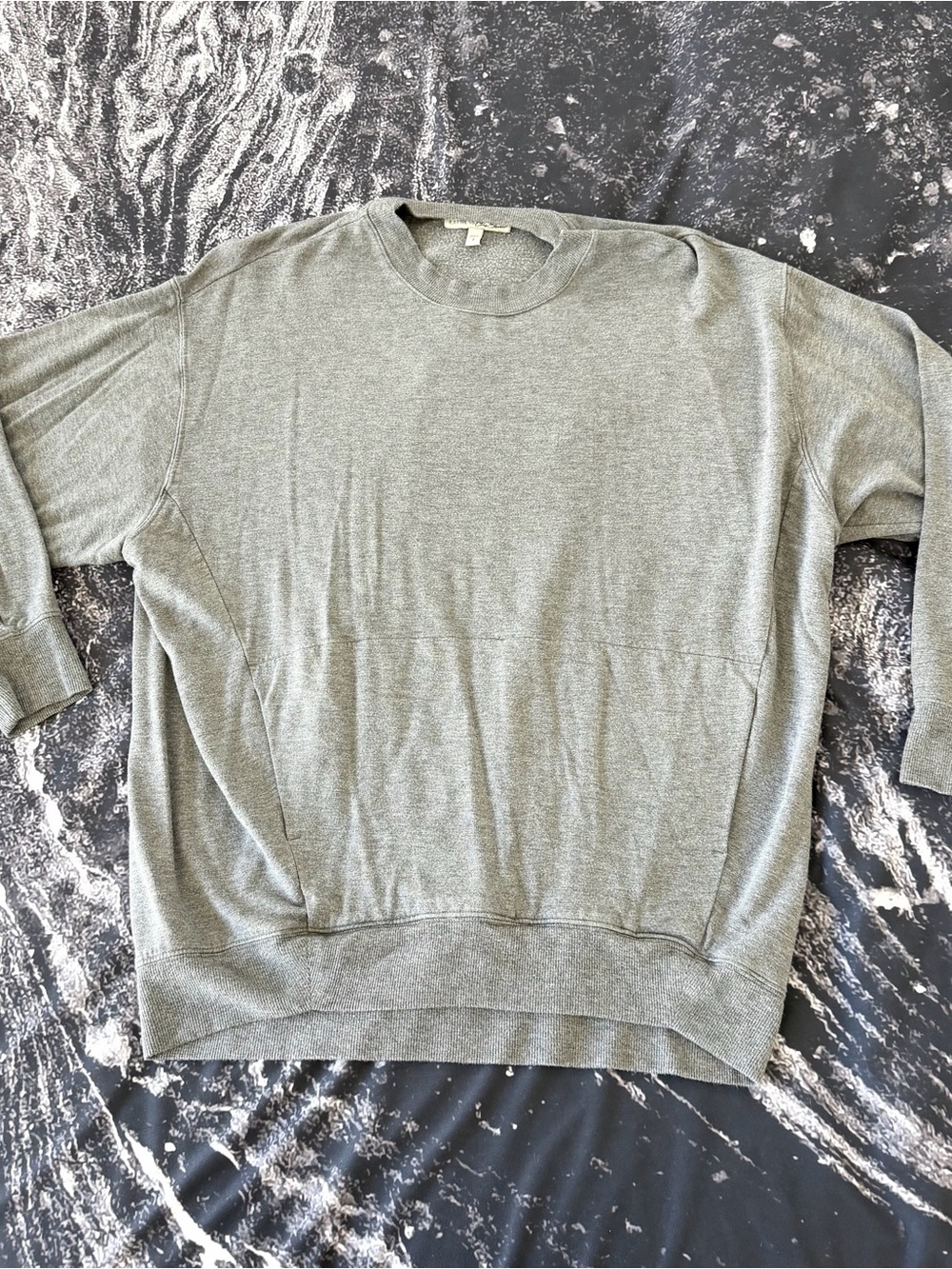 Express One Eleven Sweatshirt Women's Gray Pullover Crew Neck Casual - Small